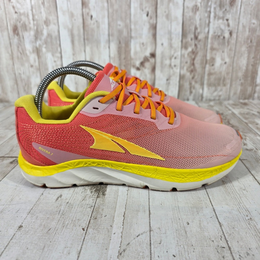 Altra Rivera 2 Women Running Shoes Coral Yellow AL0A5489662 Size 8